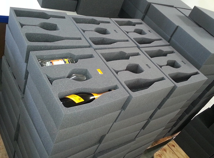 0001579_Shipping_Protecting_Foam_Packaging