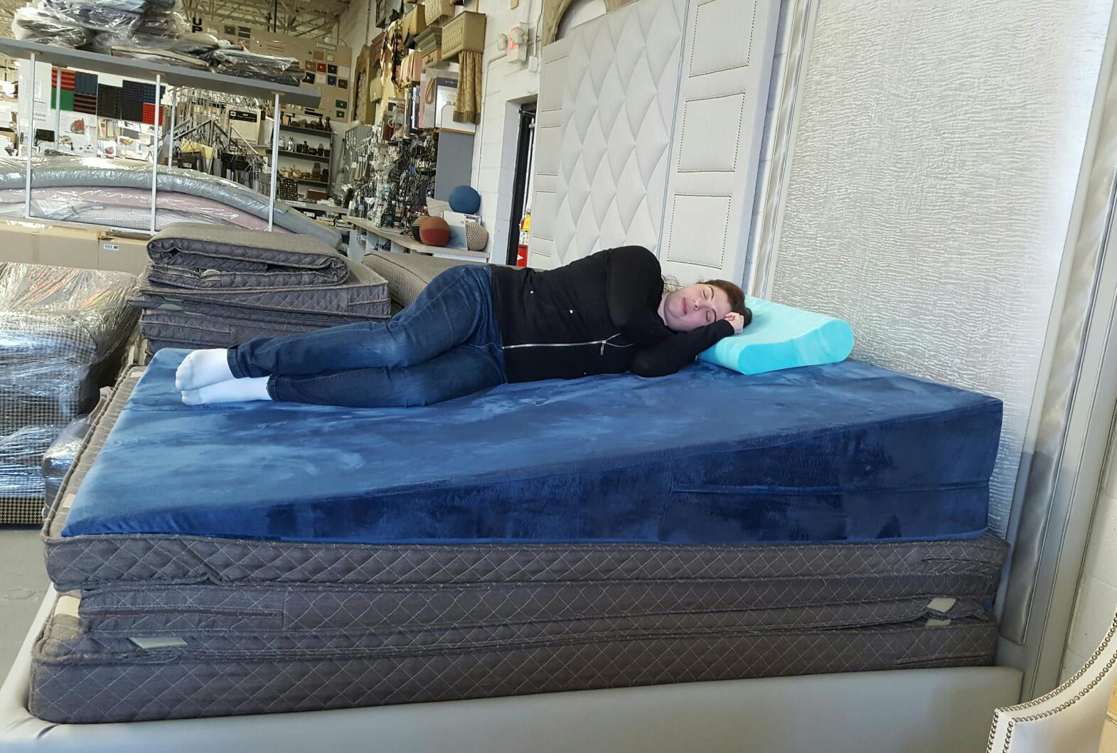 images King Body Wedge-75" Long