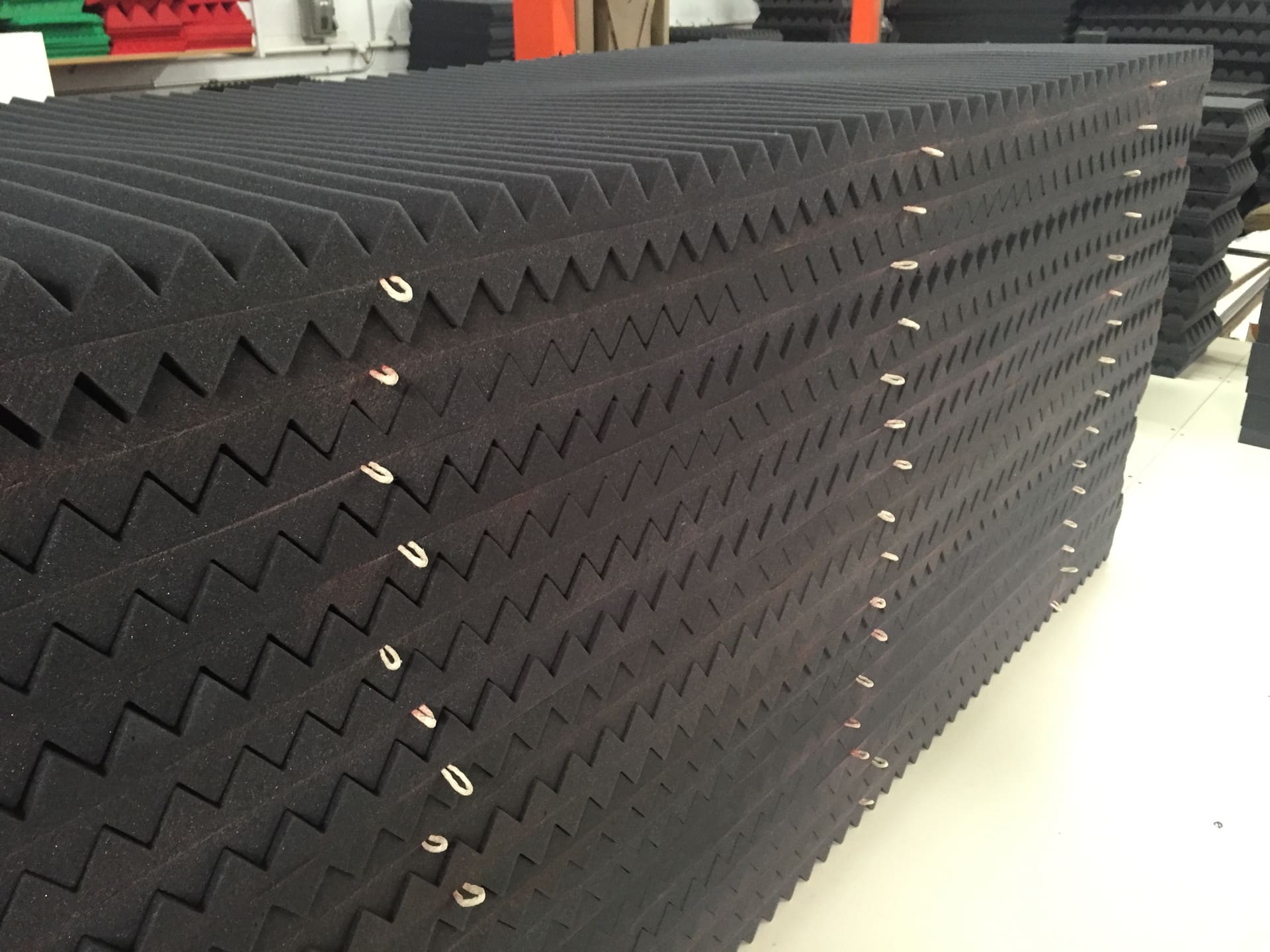 0001992_ceiling-tile-panels